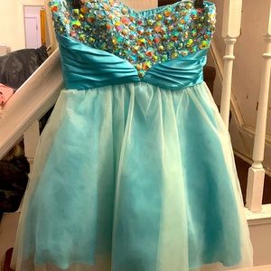 A juniors size 7/8 dress
